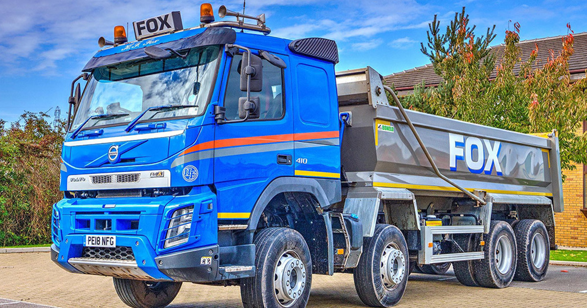 Volvo 8 Wheeler Tipper