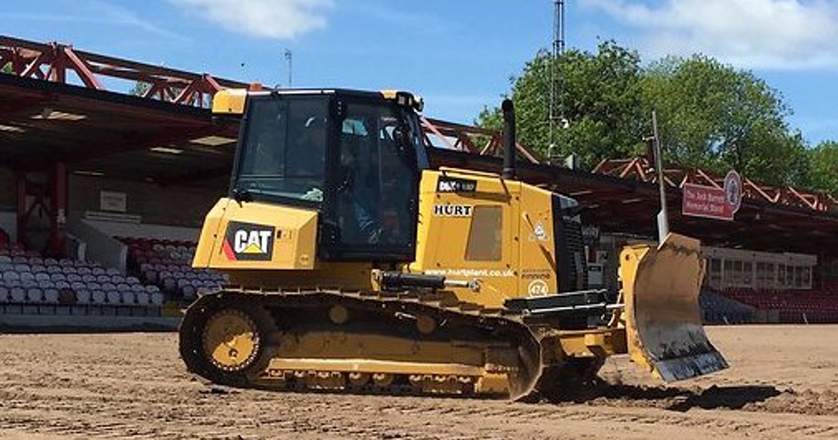 Bulldozers - Cat D4 LGP